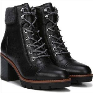 Naturalizer Combat Boots Varuna Almost New